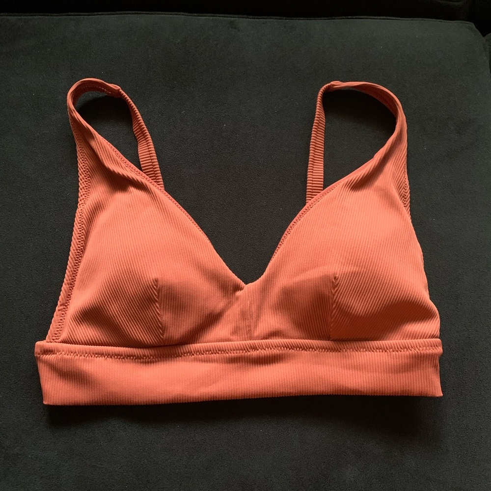 ✨Aerie bikini top✨